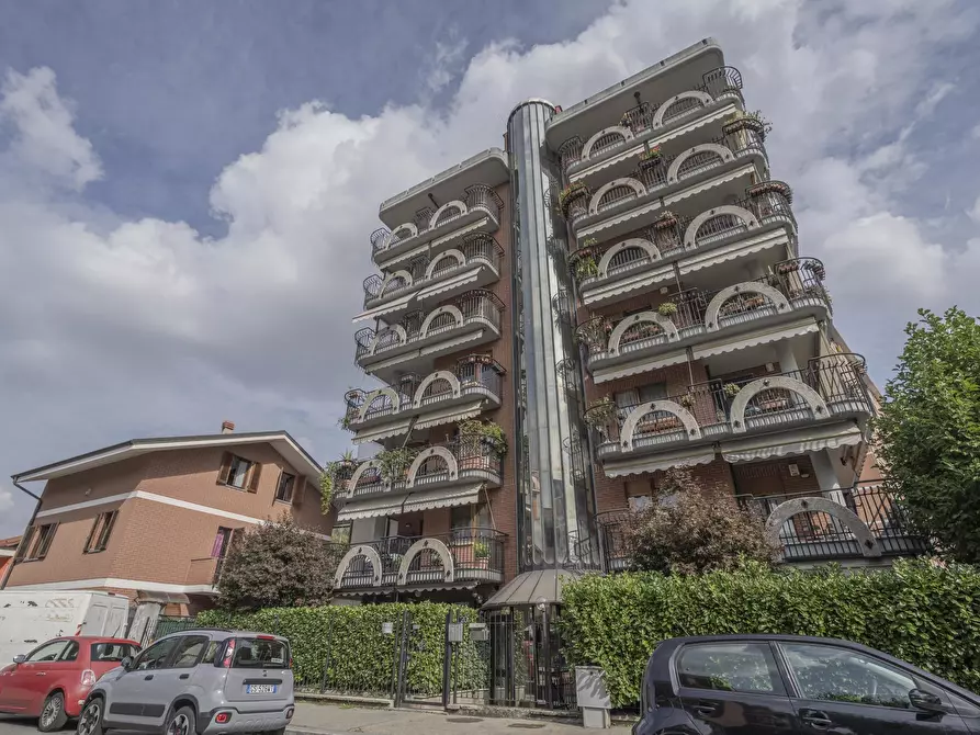 Immagine 3 di Quadrilocale in vendita  in Via Bollengo 20 a Torino