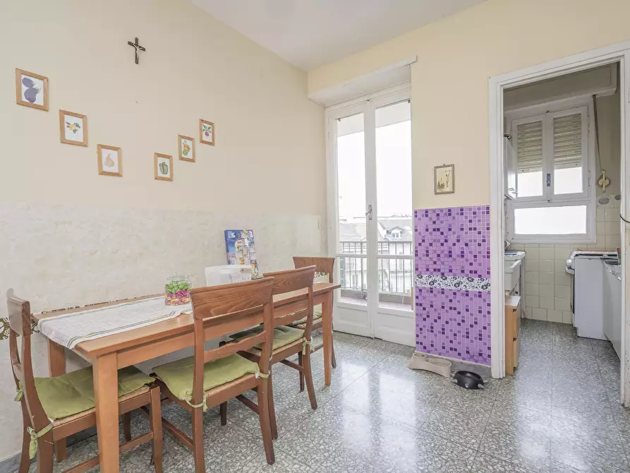 Immagine 5 di Trilocale in vendita  in Via Federico Paolini 18 a Torino