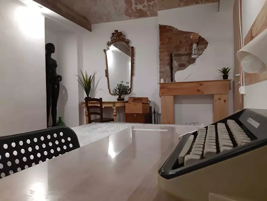 Immagine 7 di Bilocale in vendita  in Via San Giuseppe Benedetto Cottolengo 19 a Torino