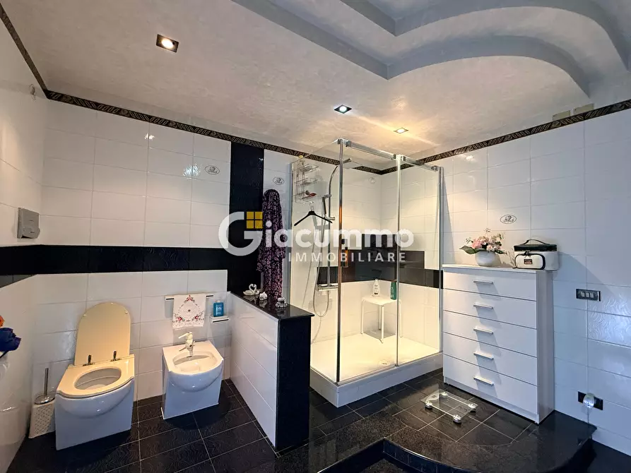 Immagine 13 di Pentalocale in vendita  in piano san nicola a Potenza