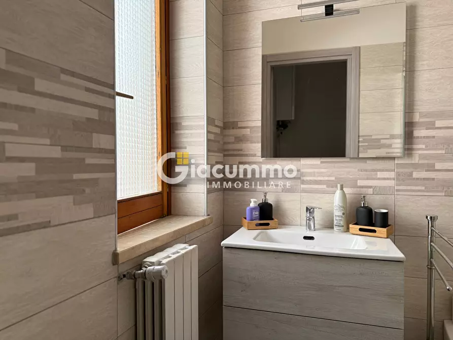 Immagine 28 di Trilocale in affitto  in Vicolo Cortese a Potenza