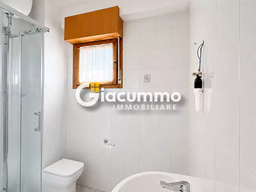 Immagine 14 di Pentalocale in affitto  in Via delle Medaglie Olimpiche a Potenza