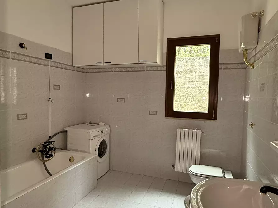 Immagine 16 di Villa in vendita  in Contrada Poggio Cavallo a Potenza