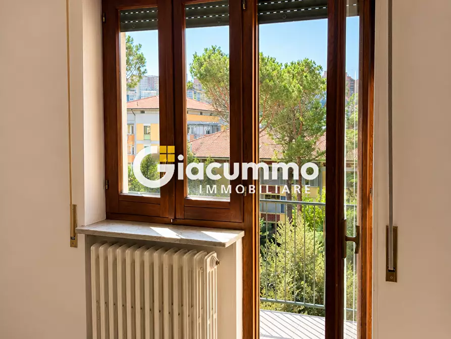 Immagine 7 di Pentalocale in vendita  in Via Genova 12 a Potenza