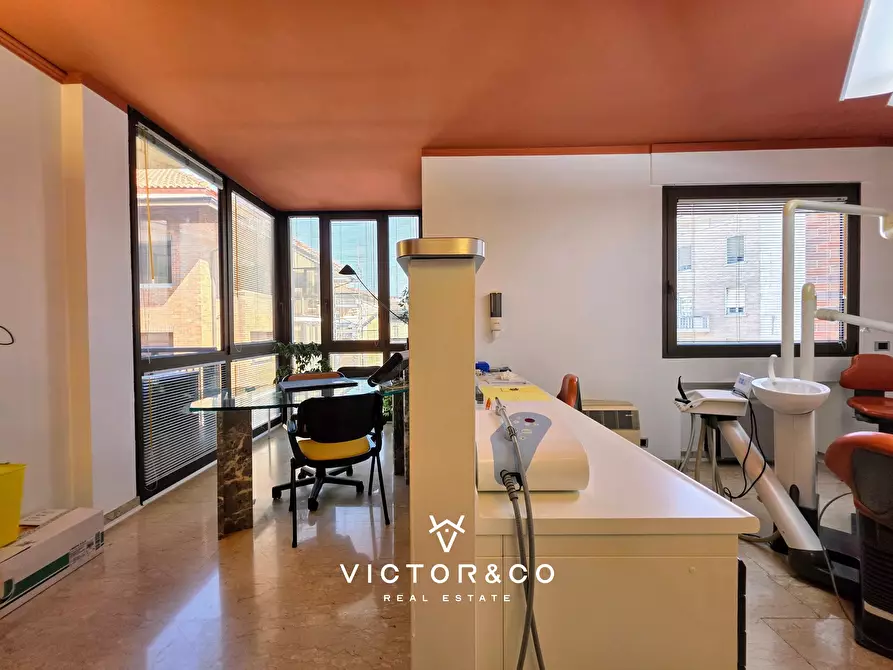 Immagine 22 di Ufficio in vendita  in Corso Statuto sn a Mondovì