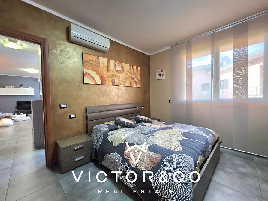 Immagine 12 di Bilocale in vendita  in Via Valsesia 16 a Novara