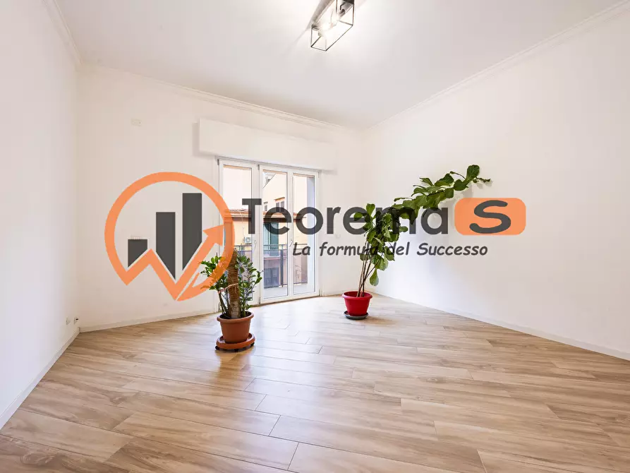 Immagine 4 di Trilocale in vendita  a Palermo