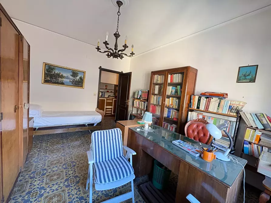 Immagine 14 di Appartamento in vendita  in Via Filippo Parlatore a Palermo