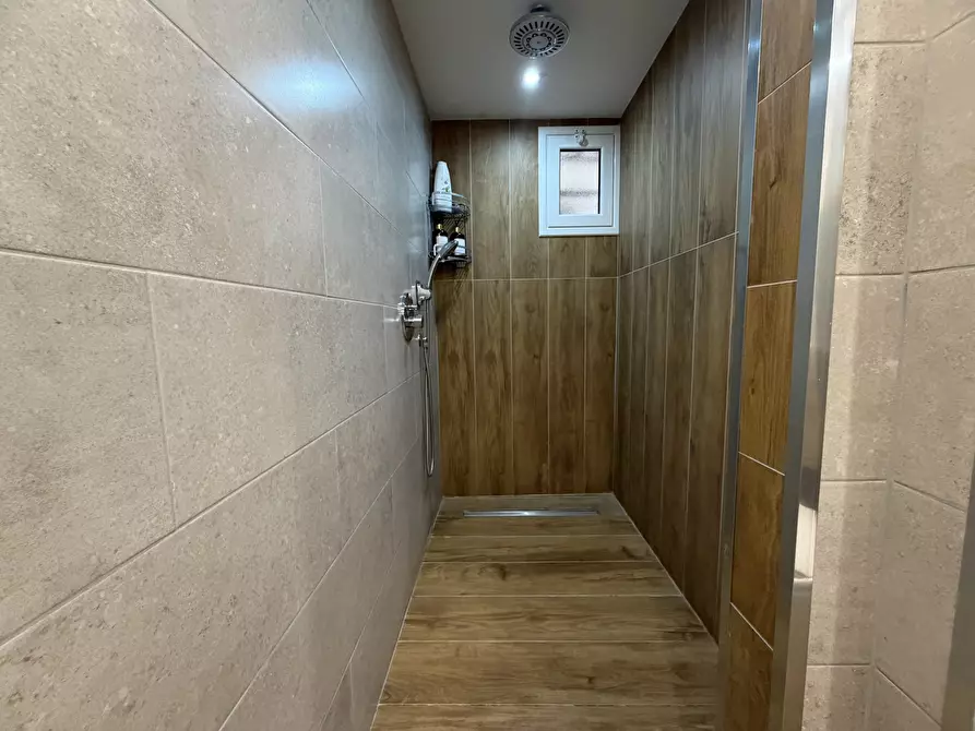 Immagine 13 di Appartamento in vendita  in Via Domenico Scinà a Palermo