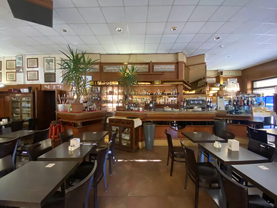 Immagine 4 di Bar / Ristorante in vendita  in Via Andrea Maria Ampere 98 a Milano