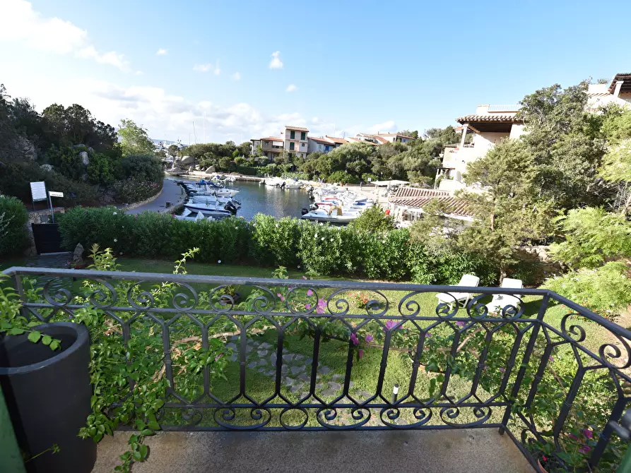 Immagine 45 di Villa in vendita  in Via Andrea Campesi 1 a Olbia