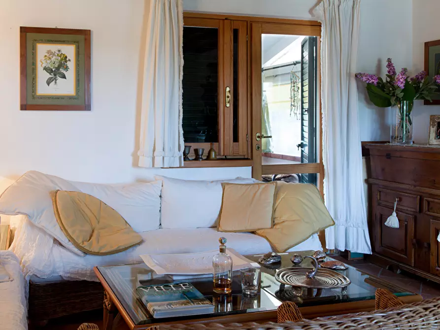 Immagine 46 di Villa in vendita  in Via Andrea Campesi 1 a Olbia