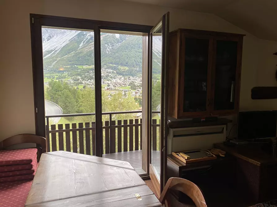 Immagine 11 di Quadrilocale in vendita  in Via al Forte 9 a Valdisotto