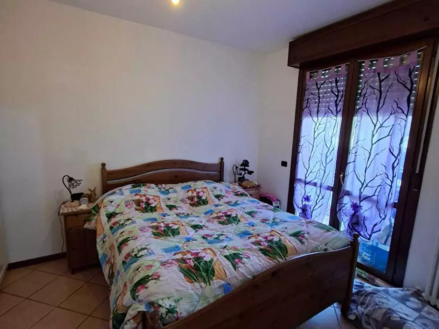 Immagine 19 di Bilocale in vendita  a Lesignano De' Bagni