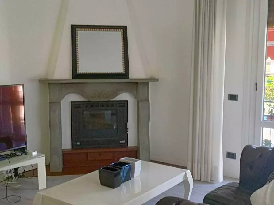 Immagine 11 di Quadrilocale in vendita  in Via Canonica 27 a Arcola