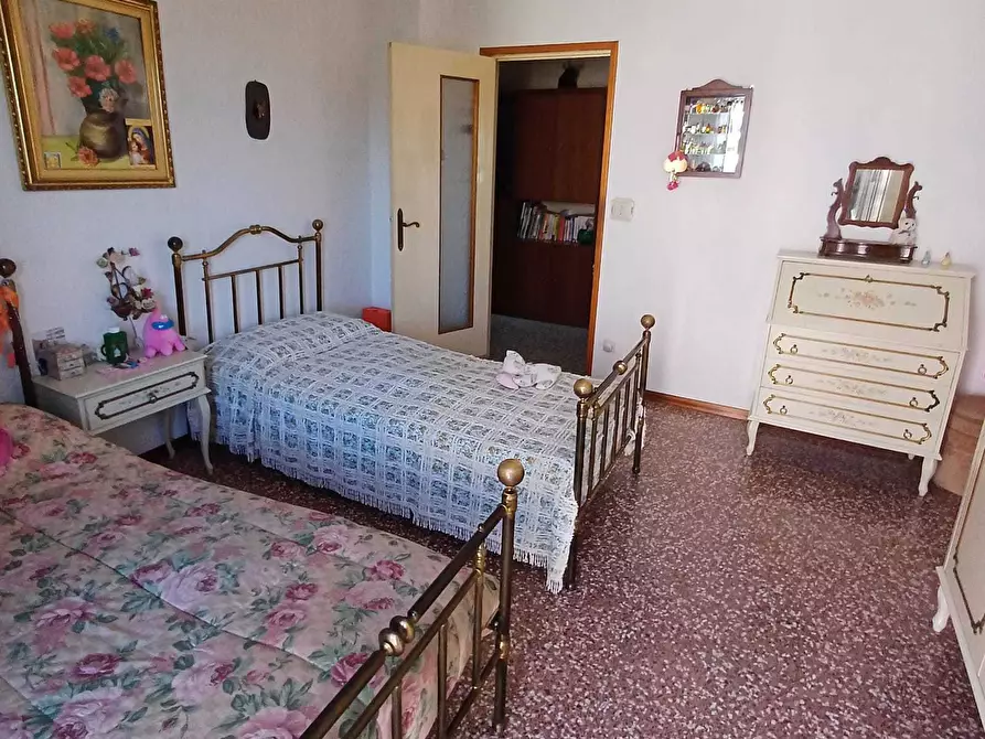 Immagine 20 di Quadrilocale in vendita  a Fornovo Di Taro