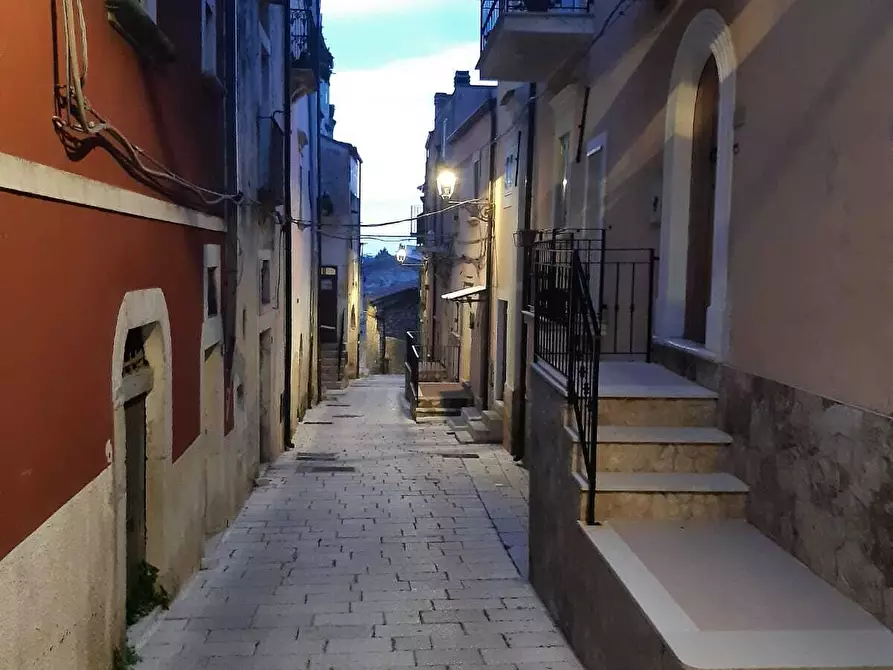 Immagine 17 di Trilocale in vendita  a Vico Del Gargano