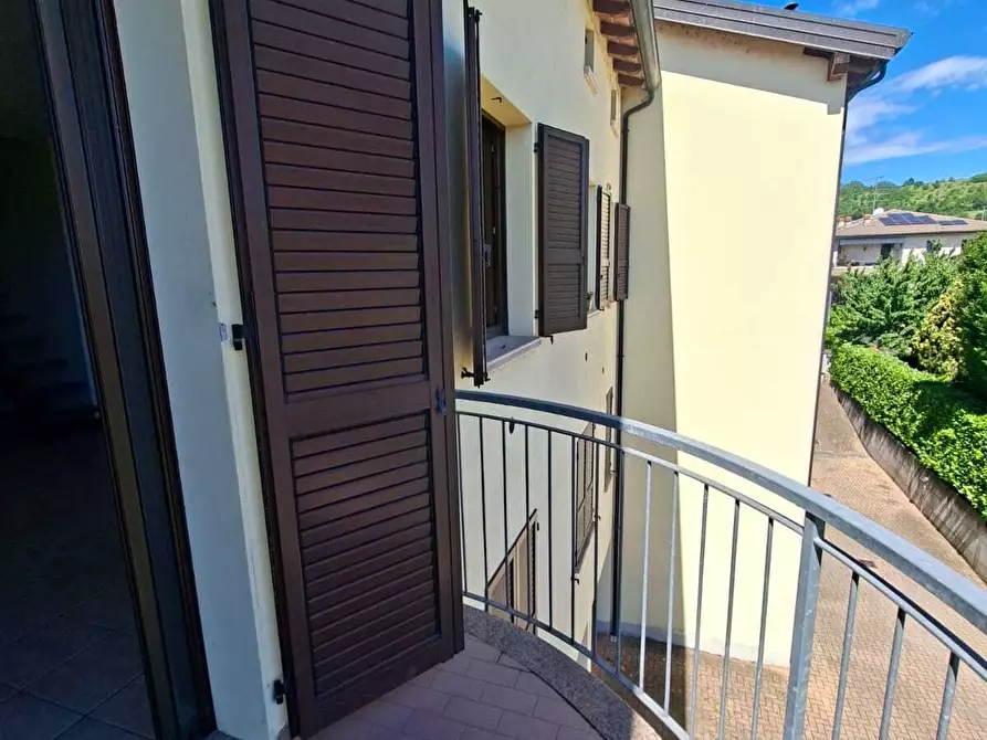 Immagine 13 di Monolocale in vendita  a Medesano