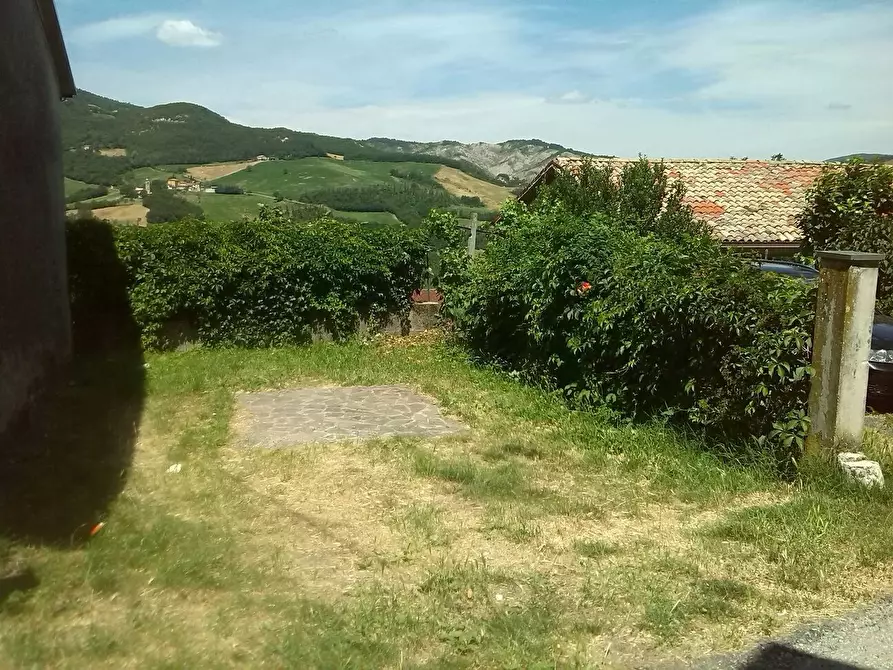 Immagine 16 di Trilocale in affitto  a Fornovo Di Taro