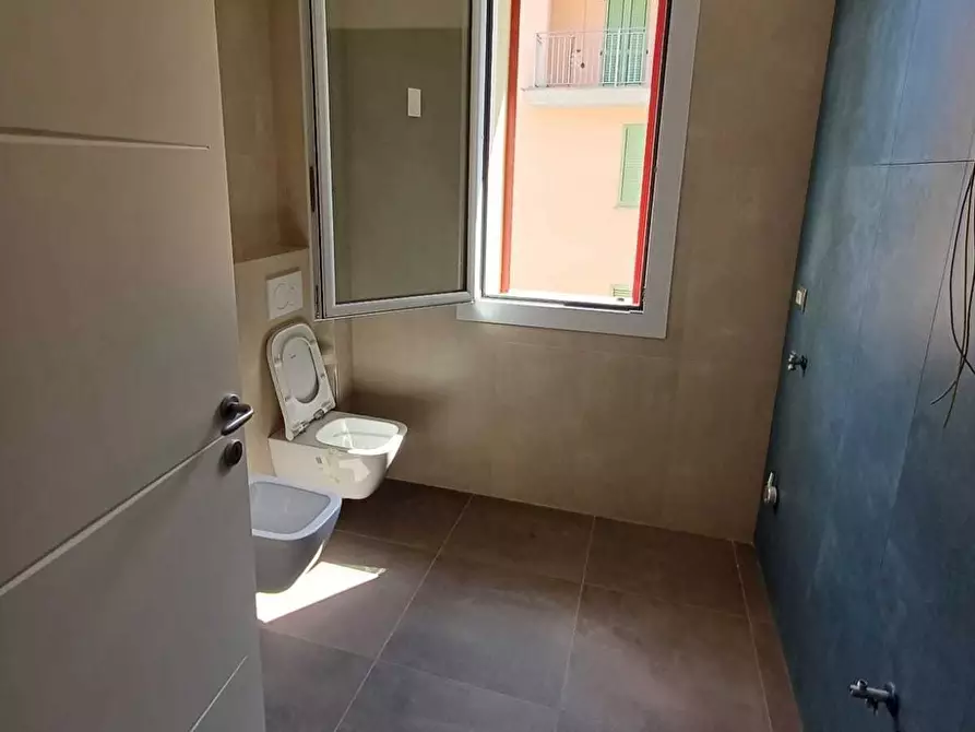 Immagine 15 di Trilocale in vendita  a Medesano