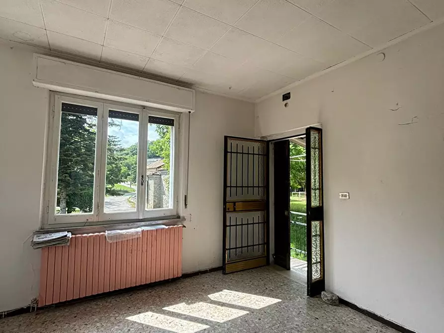 Immagine 7 di Casa indipendente in vendita  a Fornovo Di Taro