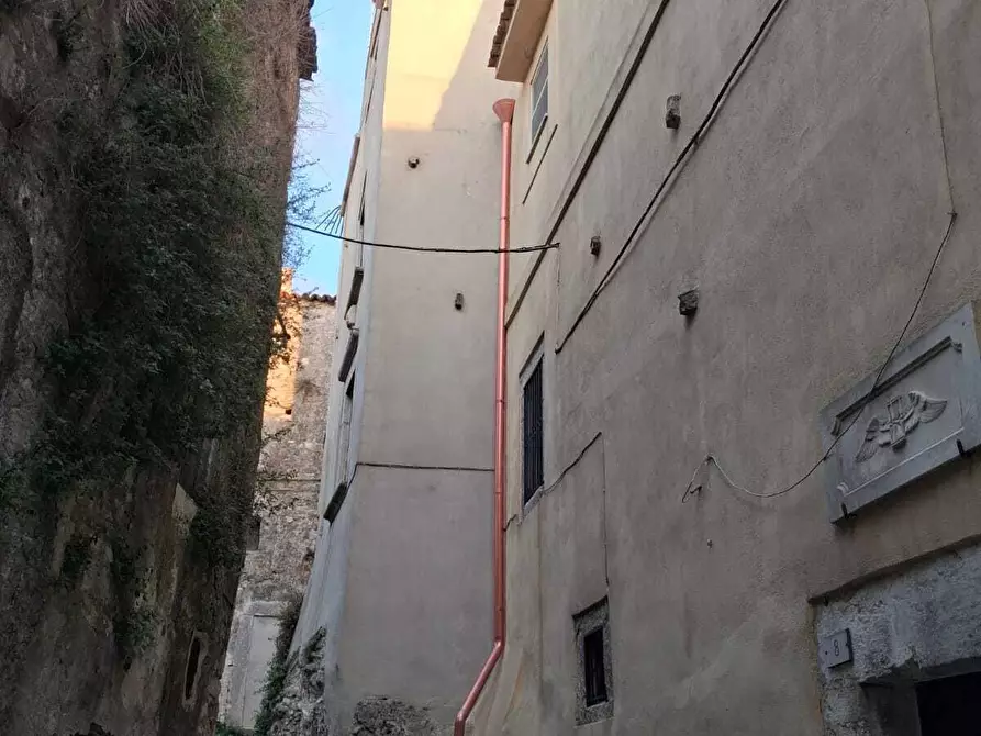 Immagine 12 di Trilocale in vendita  a Vico Del Gargano