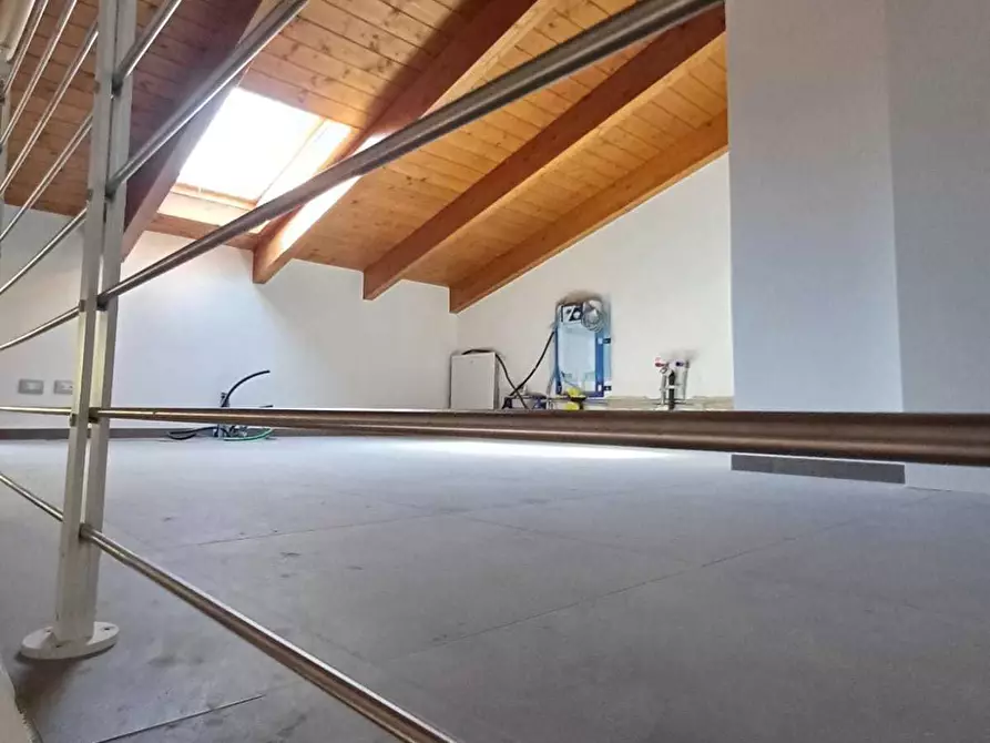 Immagine 23 di Trilocale in vendita  a Medesano