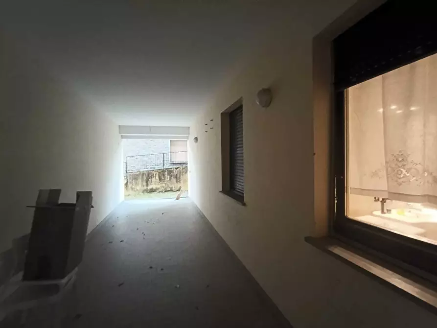 Immagine 32 di Bilocale in affitto  a Borgo Val Di Taro