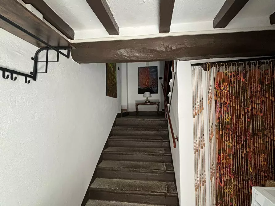 Immagine 4 di Porzione di casa in vendita  a Terenzo