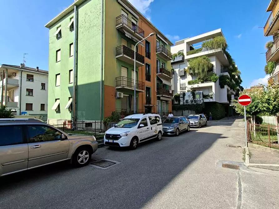 Immagine 1 di Trilocale in vendita  a Fidenza