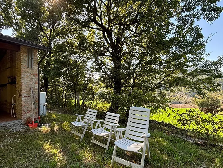 Immagine 5 di Porzione di casa in vendita  a Varano De' Melegari