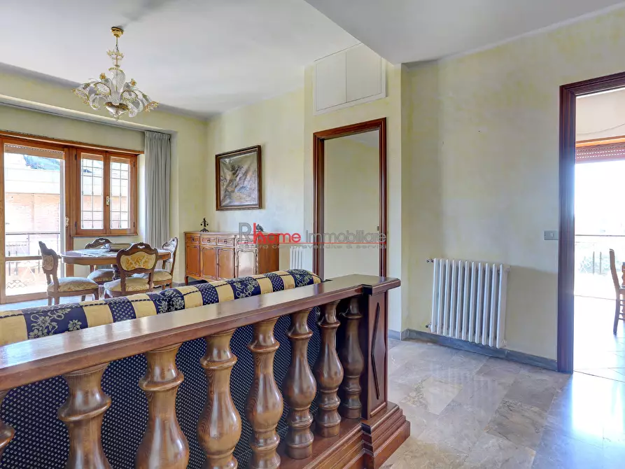 Immagine 16 di Trilocale in vendita  in Via Monte Lupo Fiorentino 99 a Roma