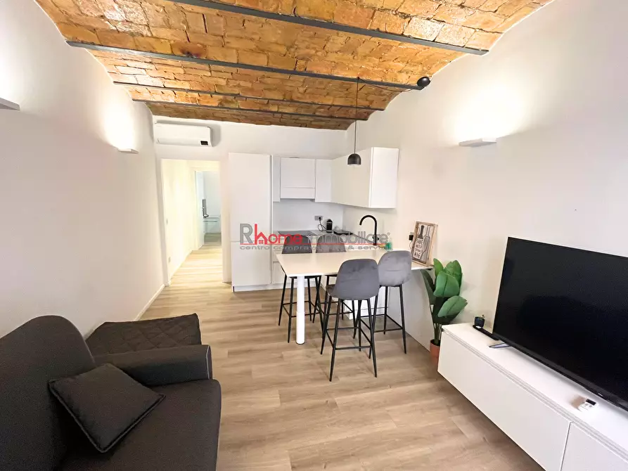 Immagine 2 di Bilocale in vendita  a Roma