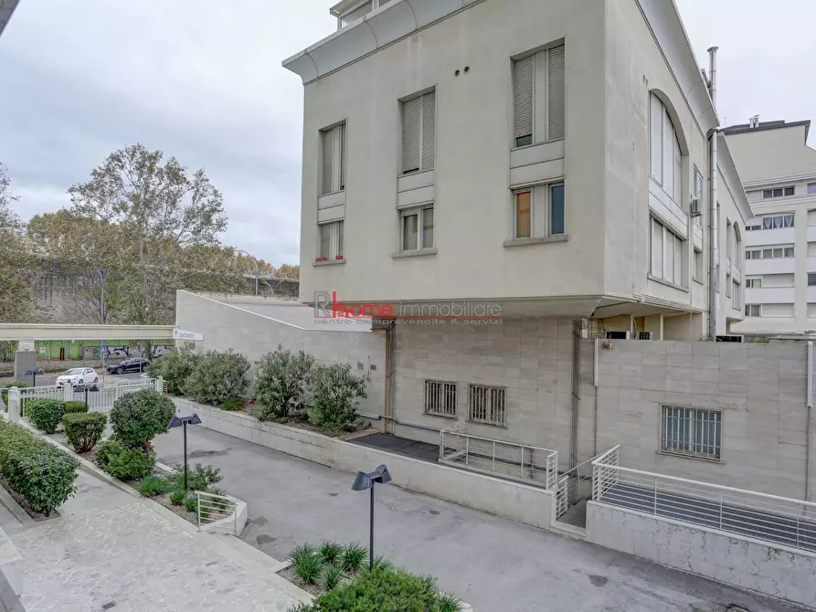 Immagine 20 di Appartamento in vendita  in Via Casilina 9 a Roma