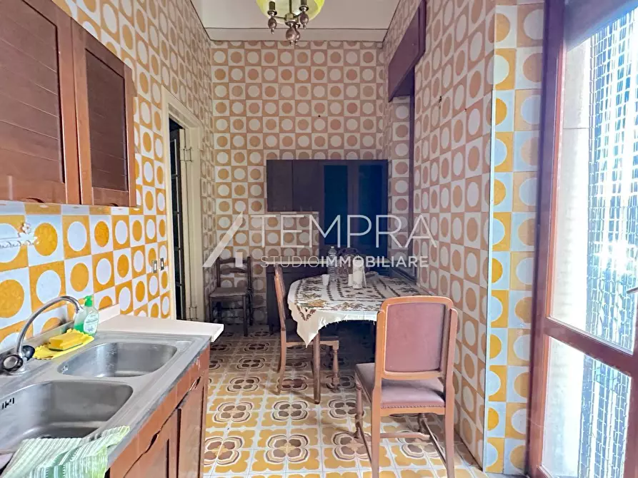 Immagine 26 di Casa indipendente in vendita  in VIA INZERILLI a Adrano