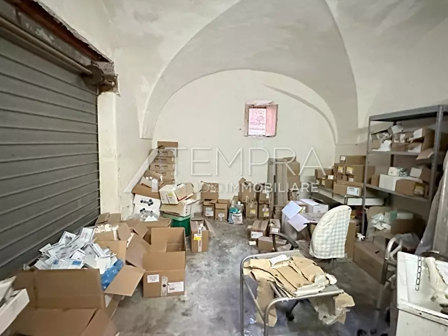 Immagine 24 di Appartamento in vendita  a Adrano