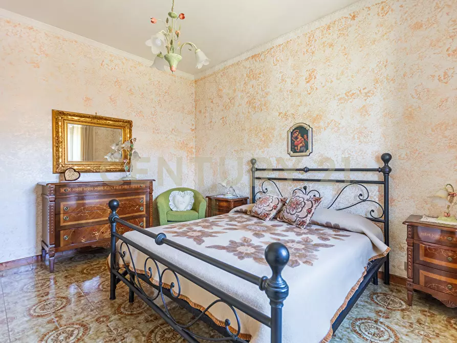 Immagine 21 di Trilocale in vendita  in Via Francavilla Fontana 37 a Roma