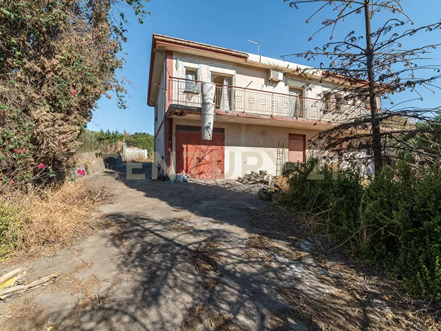 Immagine 51 di Villa in vendita  in Via Santagati Famiglia 10 a Misterbianco