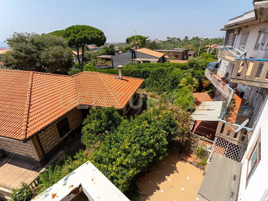 Immagine 14 di Loft/Open space in vendita  in Via Madonna delle Lacrime 64 a San Giovanni La Punta