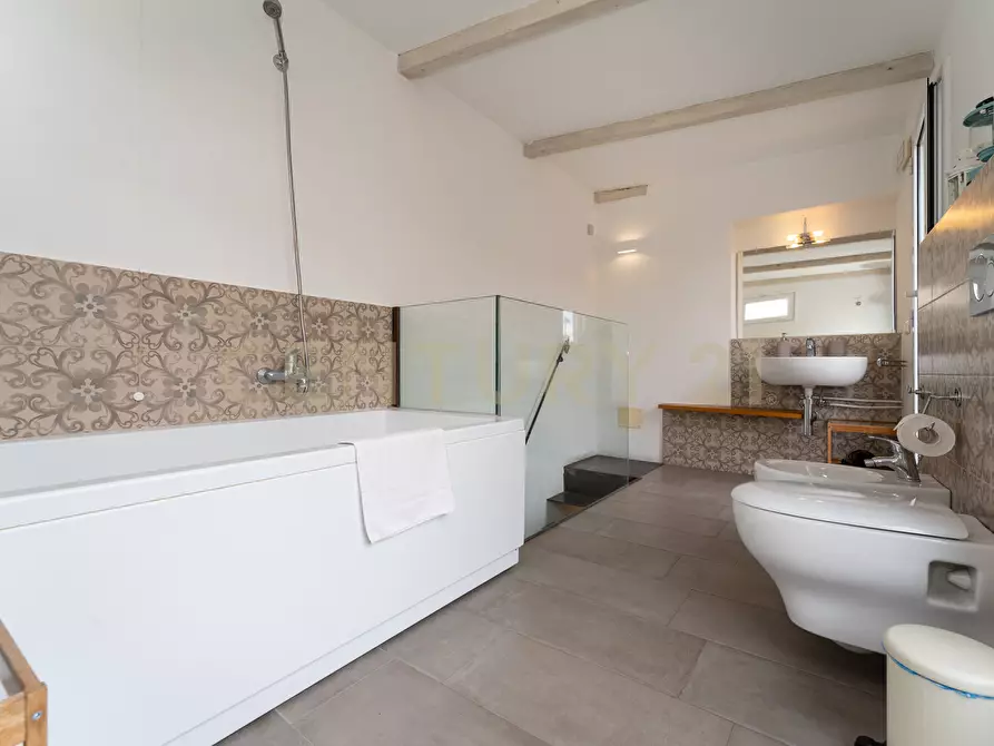 Immagine 49 di Casa bifamiliare in vendita  in Via della Palma a Catania