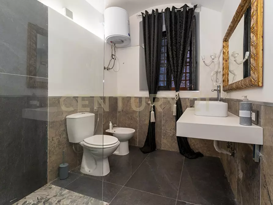 Immagine 23 di Bilocale in vendita  in Via Fornaciai 19 a Catania