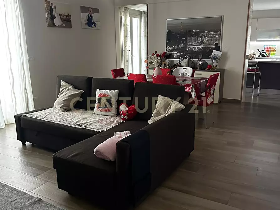 Immagine 1 di Porzione di casa in vendita  in Via delle Gemme 29 a Catania