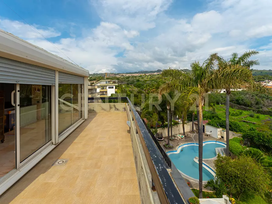 Immagine 88 di Villa in vendita  in Via G. Pezzana 11 a Aci Castello