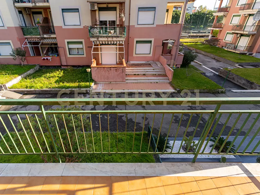 Immagine 22 di Appartamento in vendita  in Contrada Pietrenere n17 a Giardini-Naxos