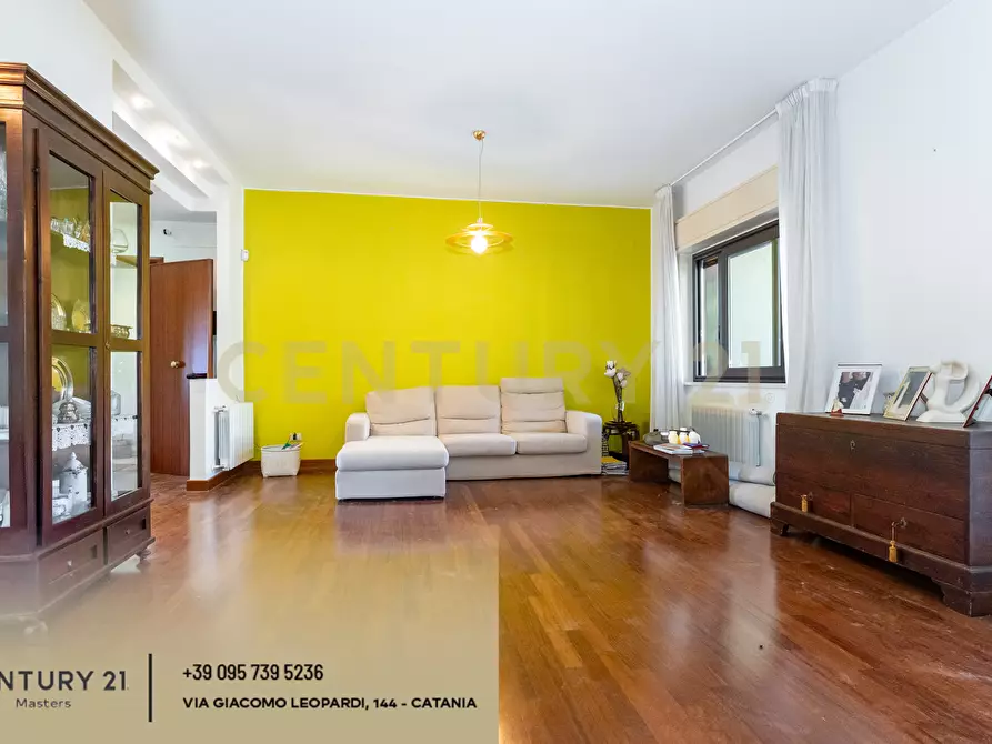 Immagine 11 di Casa indipendente in vendita  in Via G. Grassi 18 a Trecastagni