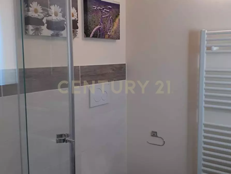 Immagine 35 di Loft/Open space in vendita  in via fonte antese snc a Radicofani