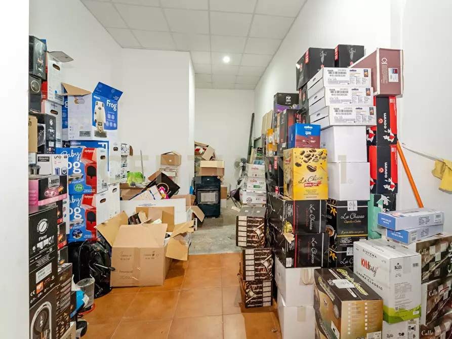 Immagine 43 di Casa indipendente in vendita  in Via Giuseppe Garibaldi 68-70-72 a Nicolosi