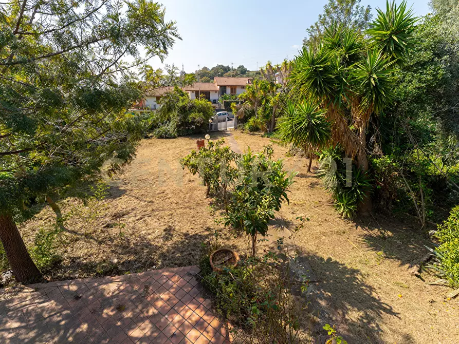 Immagine 8 di Villa in vendita  in Via dei Ciclopi 71 a Aci Catena