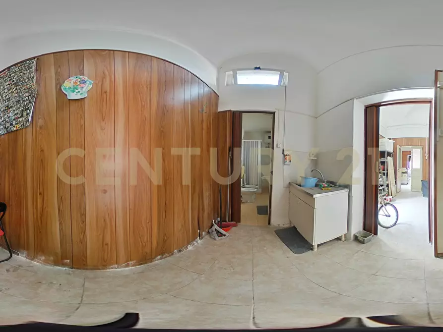 Immagine 31 di Trilocale in vendita  in Via Re Martino 56 a Catania