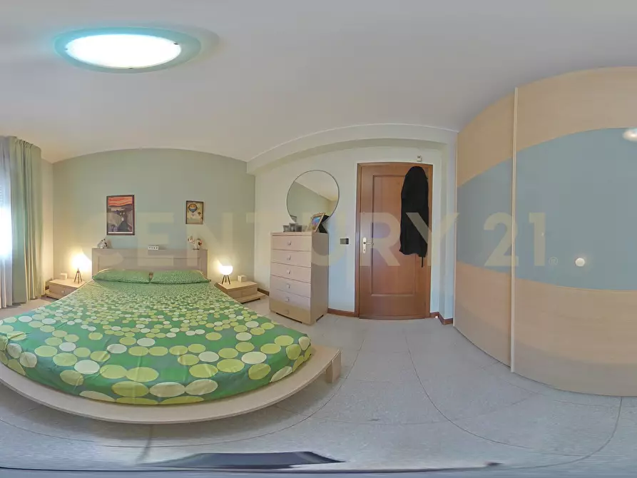 Immagine 10 di Quadrilocale in vendita  in Viale Giuseppe Lainò 7 a Catania